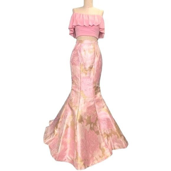 Designer Jovani Mermaid Off the Shoulder Two Piece Pink and Gold Gown Size XXS / US 00 / IT 34 - 1 Thumbnail