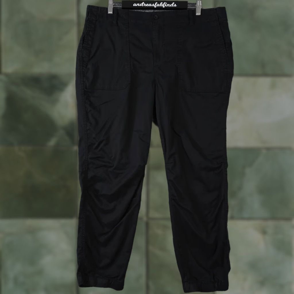Vintage Chico's Pants Womens 3 US 16 Black Utility Jogger Elastic Waist Casual Outdoor Pants Size 38" / US 16 / IT 52 - 1 Thumbnail