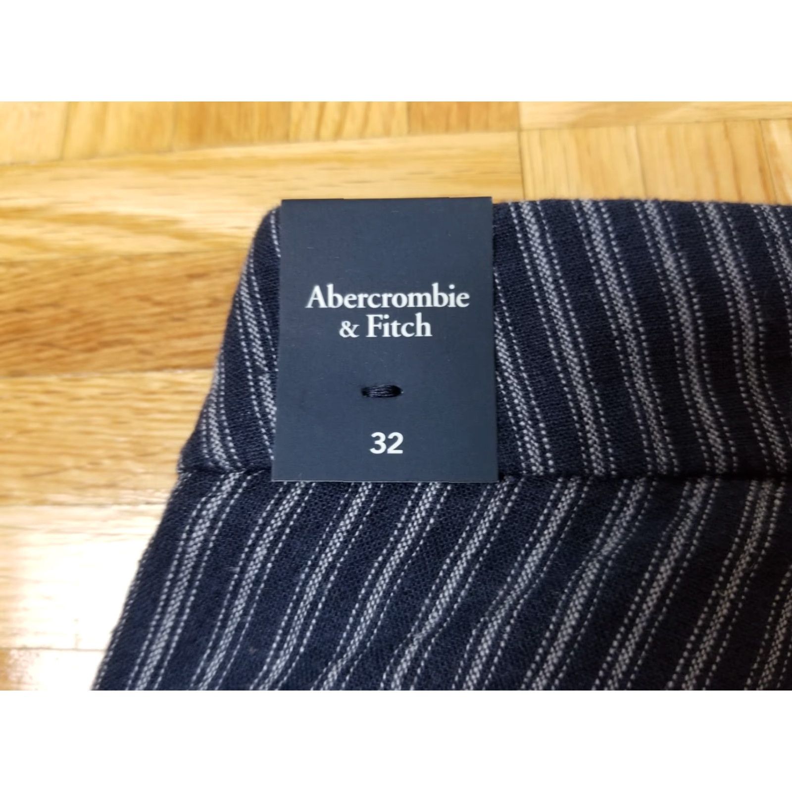 Abercrombie & Fitch Abercrombie & Fitch Strips Shorts Men’s 32 Chino Canvas Lined Blue 32 Inch 17 Inch Regular Vintage Mens Size US 32 / EU 48 - 3 Thumbnail