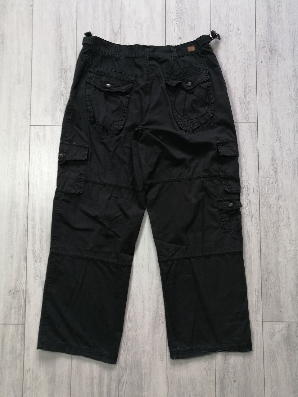 Airwalk × Vintage Parachute Pants Multi Pockets Airwalk Cargo Size L Size US 34 / EU 50 - 4 Thumbnail