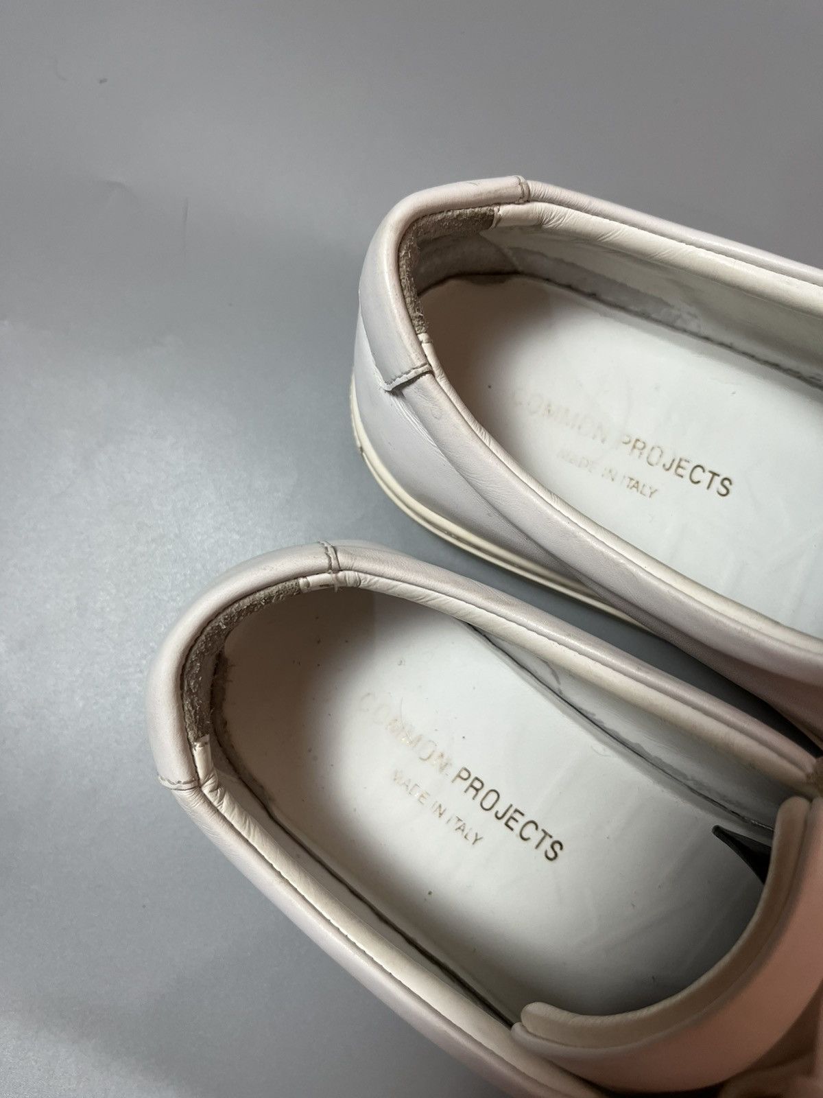 Common Projects Common Projects achilles low white leather sneakers Size US 9 / EU 42 - 5 Thumbnail