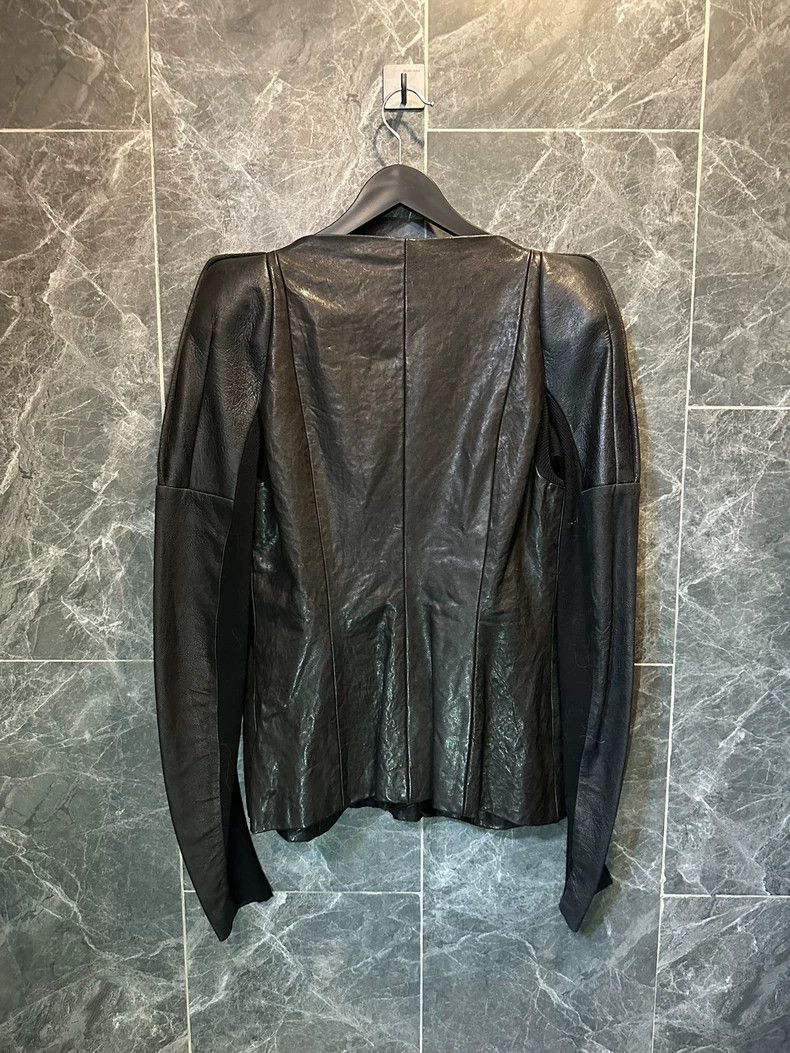 Rick Owens Rick Owens size 12 Fw09 Padded Shoulder Shrugger Twill Zipp Size US S / EU 44-46 / 1 - 2 Thumbnail