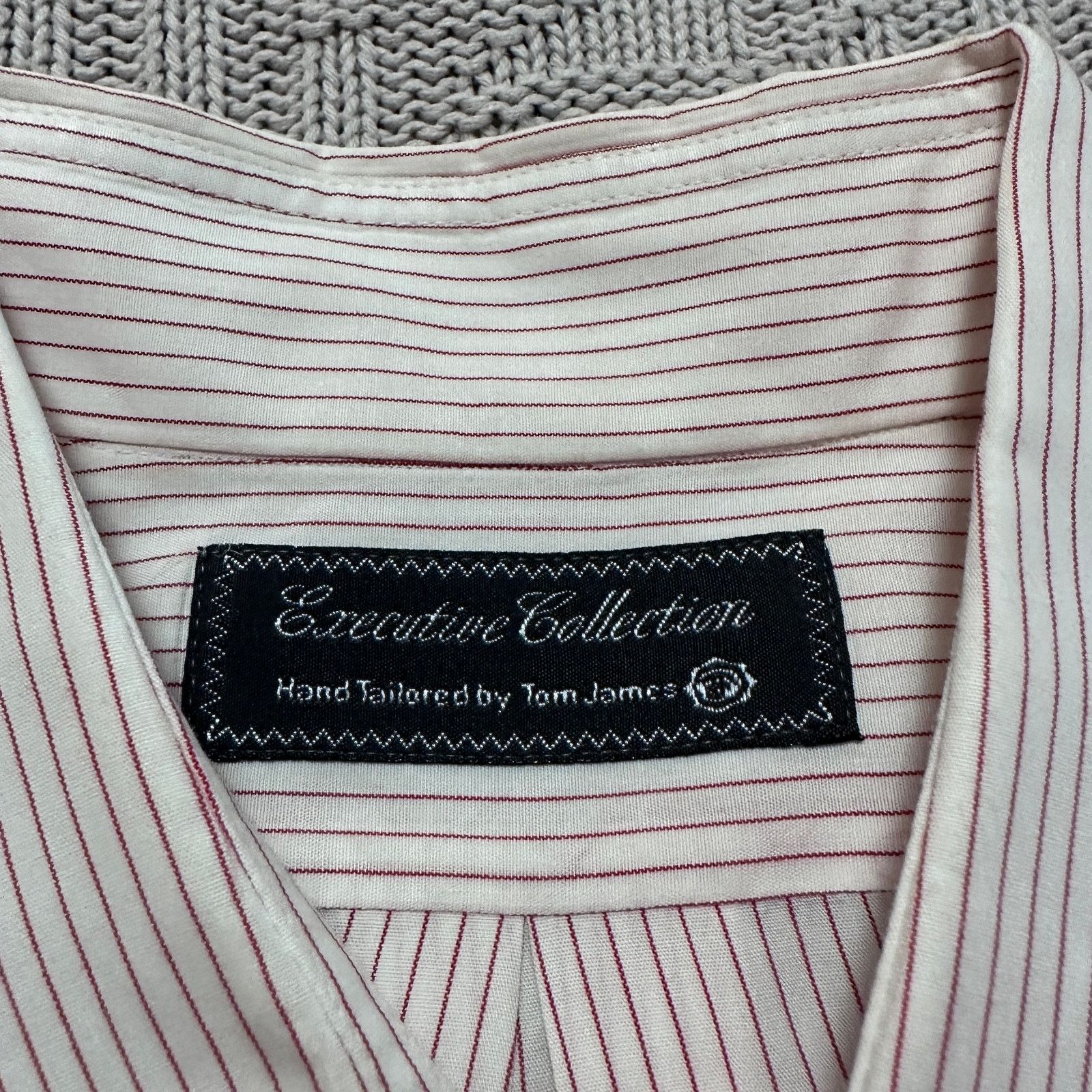 Tom James Tom James red pinstripe custom made button down size L Size US L / EU 52-54 / 3 - 6 Thumbnail