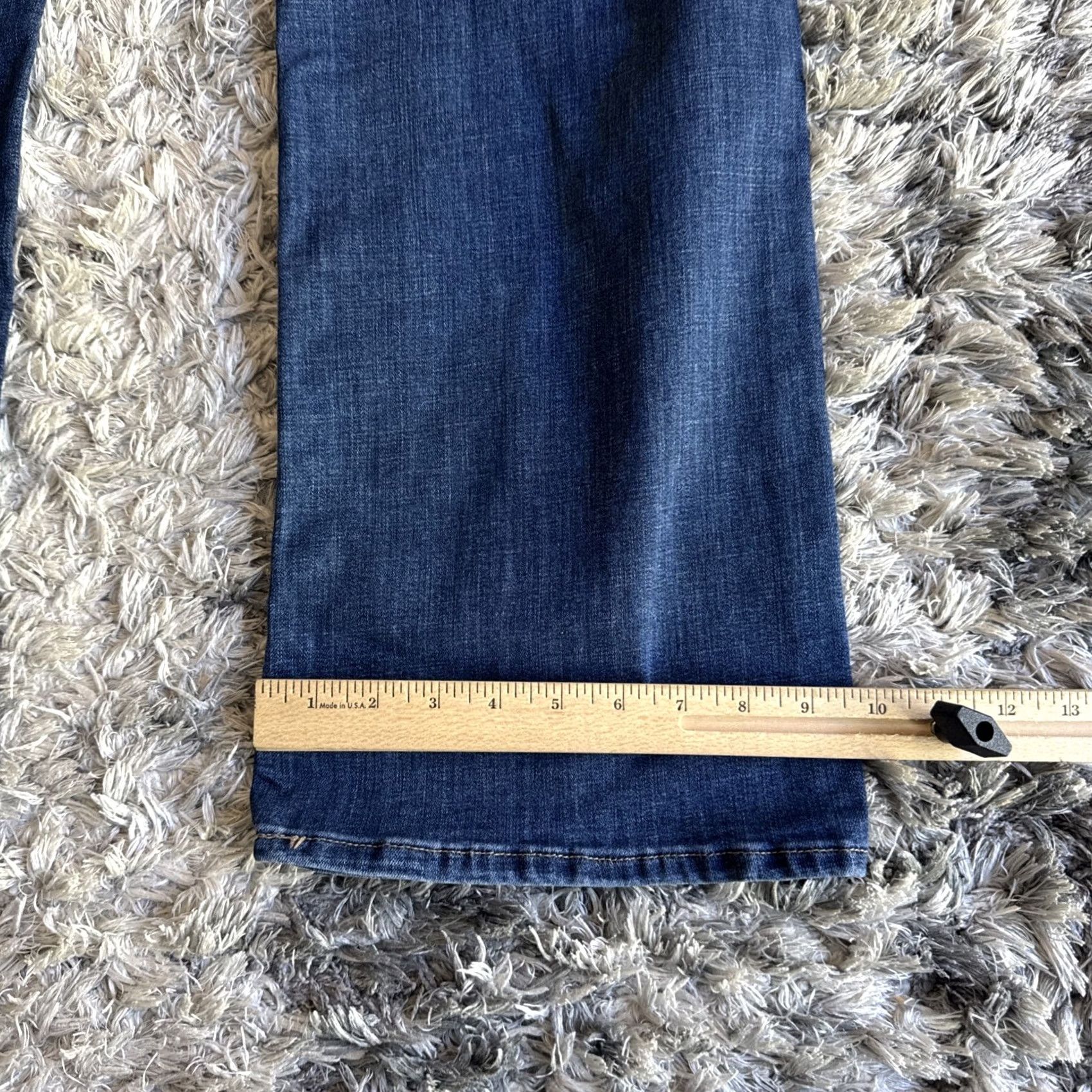 Levi's BNWT Levi’s Classic Bootcut Jeans Blue Denim Stretch Womens 22W 42x29 Regular Bootcut Womens Jeans Brand New with Tags Y2K Vintage Style 22W Womens Size 40" / US 18 - 4 Thumbnail