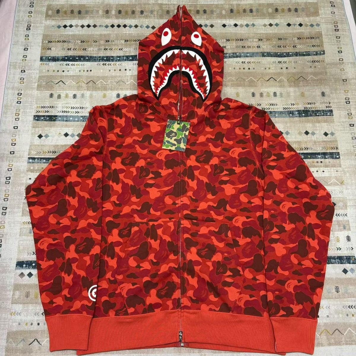 Bape CAMO SHARK FULL ZIP HOODIE Size US L / EU 52-54 / 3 - 1 Thumbnail