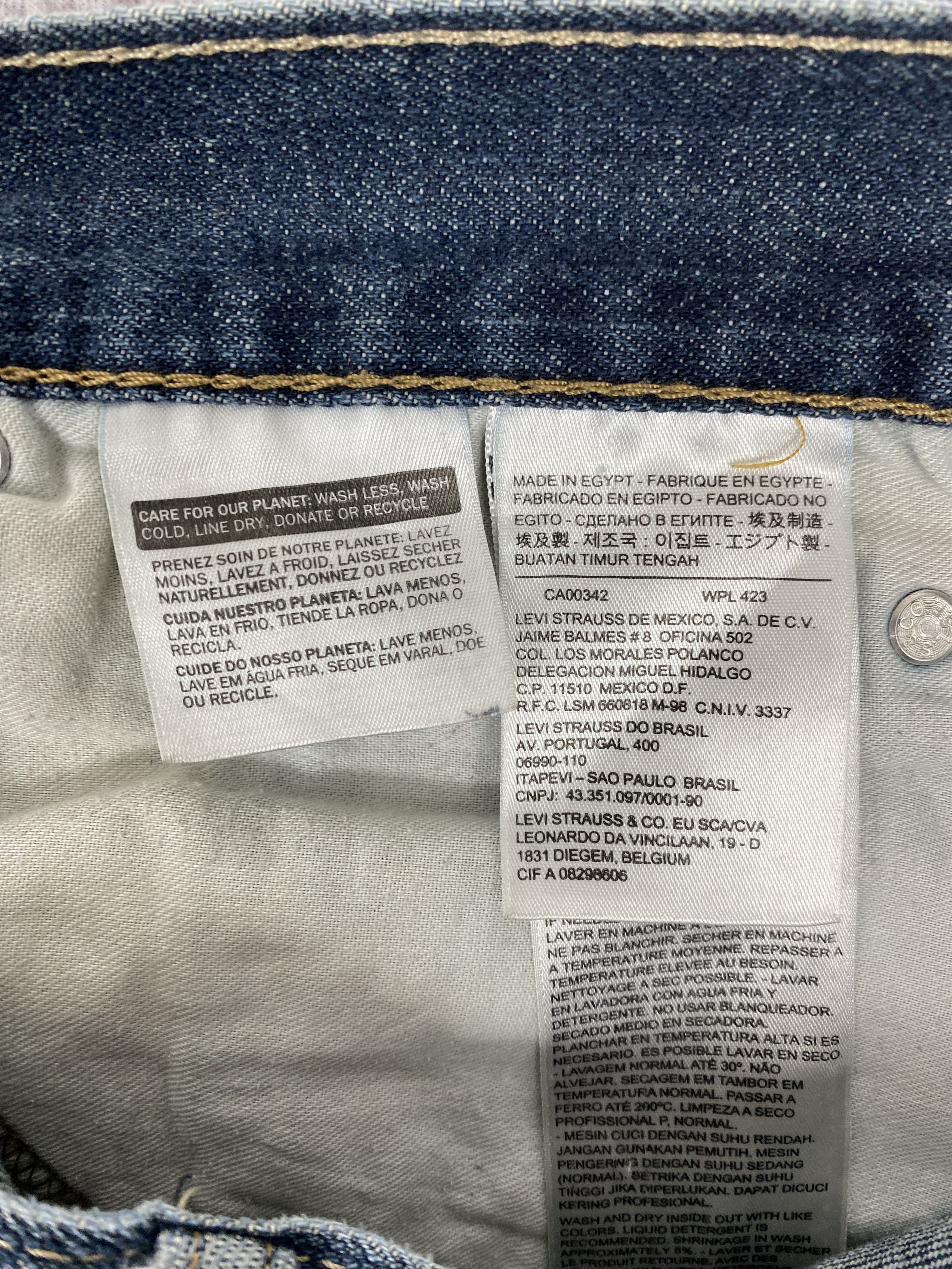 Levi's Vintage Levi's 514 Distressed Blue Denim Jeans PT0483 Size US 32 / EU 48 - 15 Thumbnail