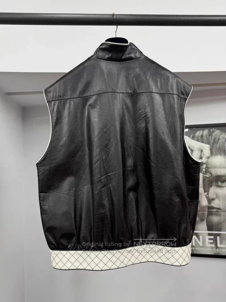 Chanel Chanel 23C black and white colour-matched calfskin vest Size S / US 4 / IT 40 - 2 Thumbnail