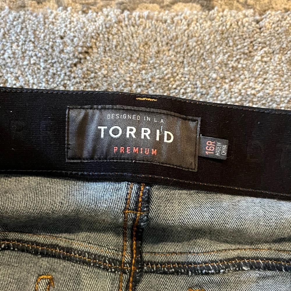 Torrid Torrid bombshell skinny jeans Size 38" / US 16 / IT 52 - 4 Thumbnail