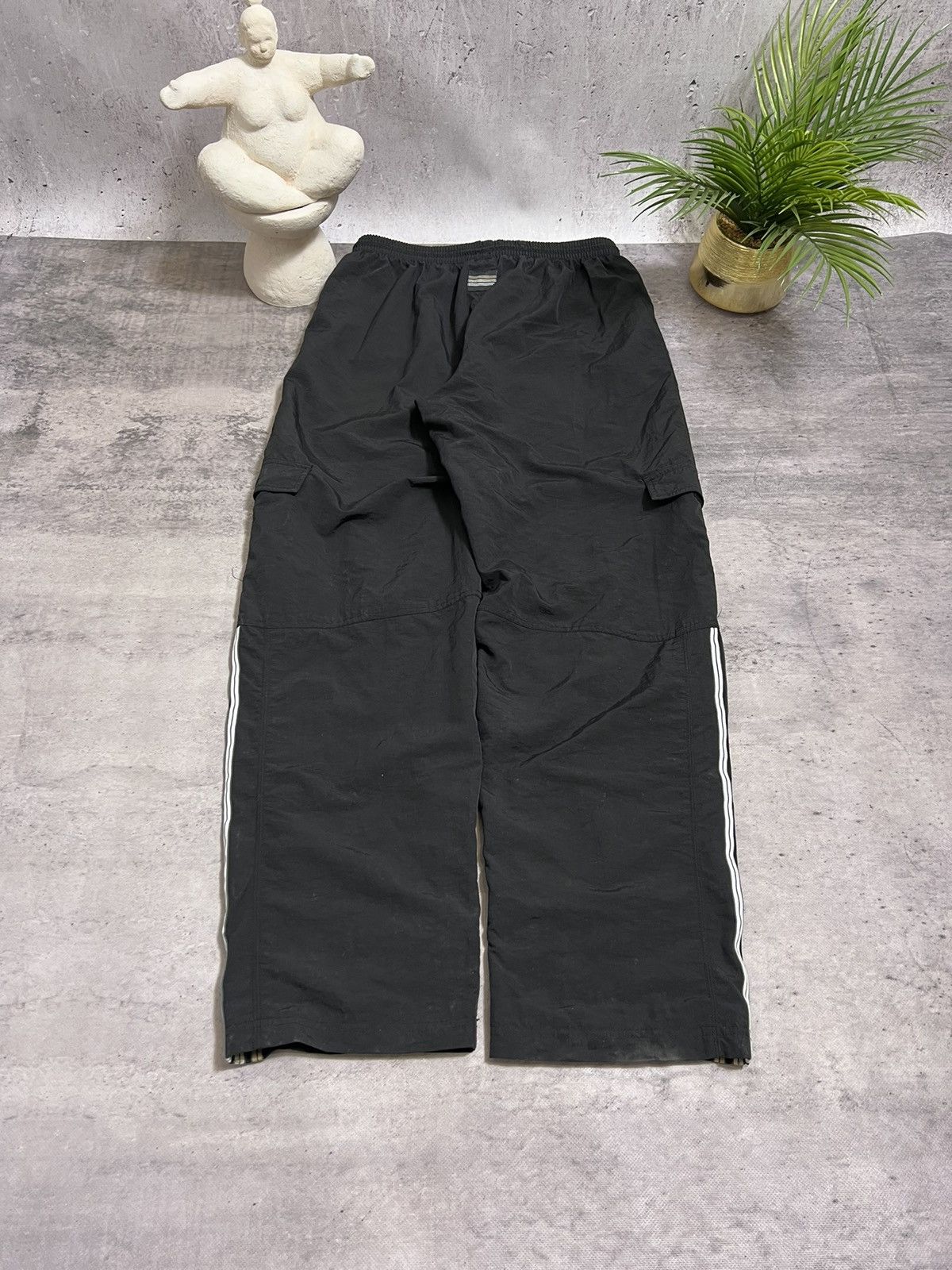 Adidas × Vintage Vintage adidas trackpants black Size US 32 / EU 48 - 5 Thumbnail