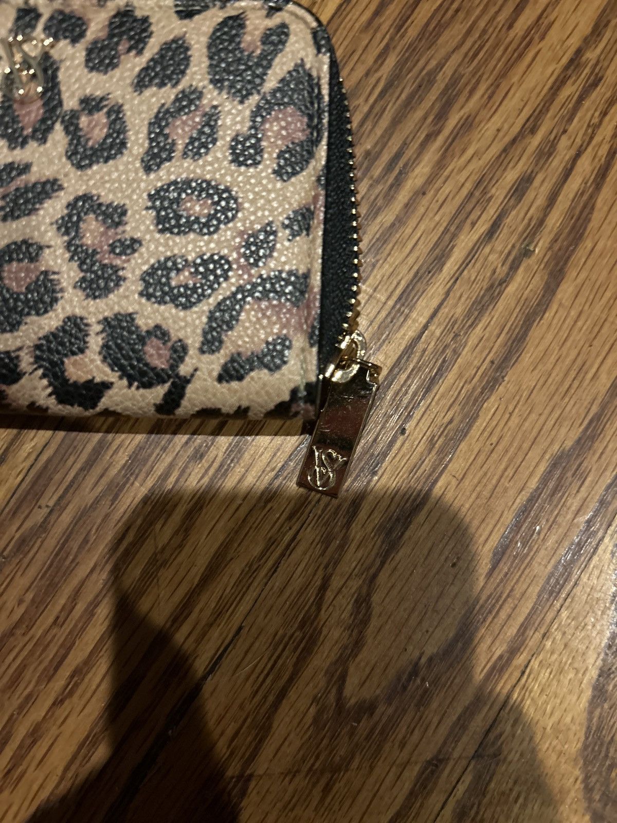 Victoria's Secret Victoria’s Secret leopard mini bag Size ONE SIZE - 1 Thumbnail