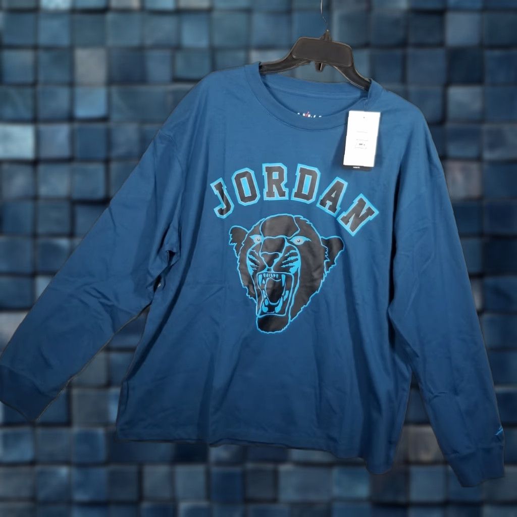 Nike Nike Jordan Shirt Women's Blue L/S Tiger XL Crew Neck Pullover 100% Cotton Loose Fit Activewear Basketball Size XL / US 12-14 / IT 48-50 - 1 Thumbnail