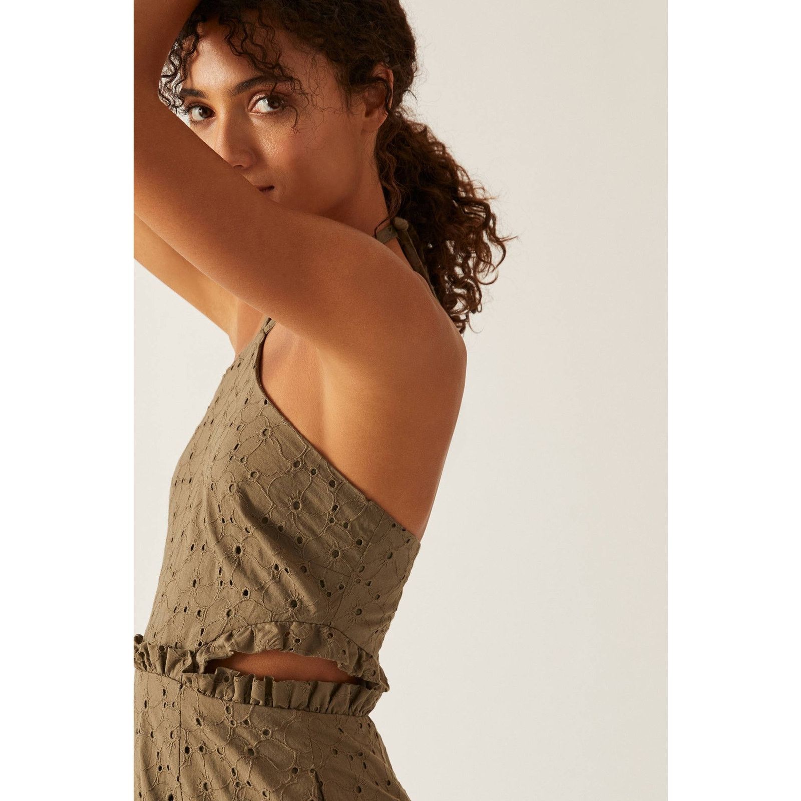 Anthropologie Anthropologie Hutch Solid Halter Romper $170 SIZE 2 Olive Size 26" / US 2 / IT 38 - 4 Thumbnail