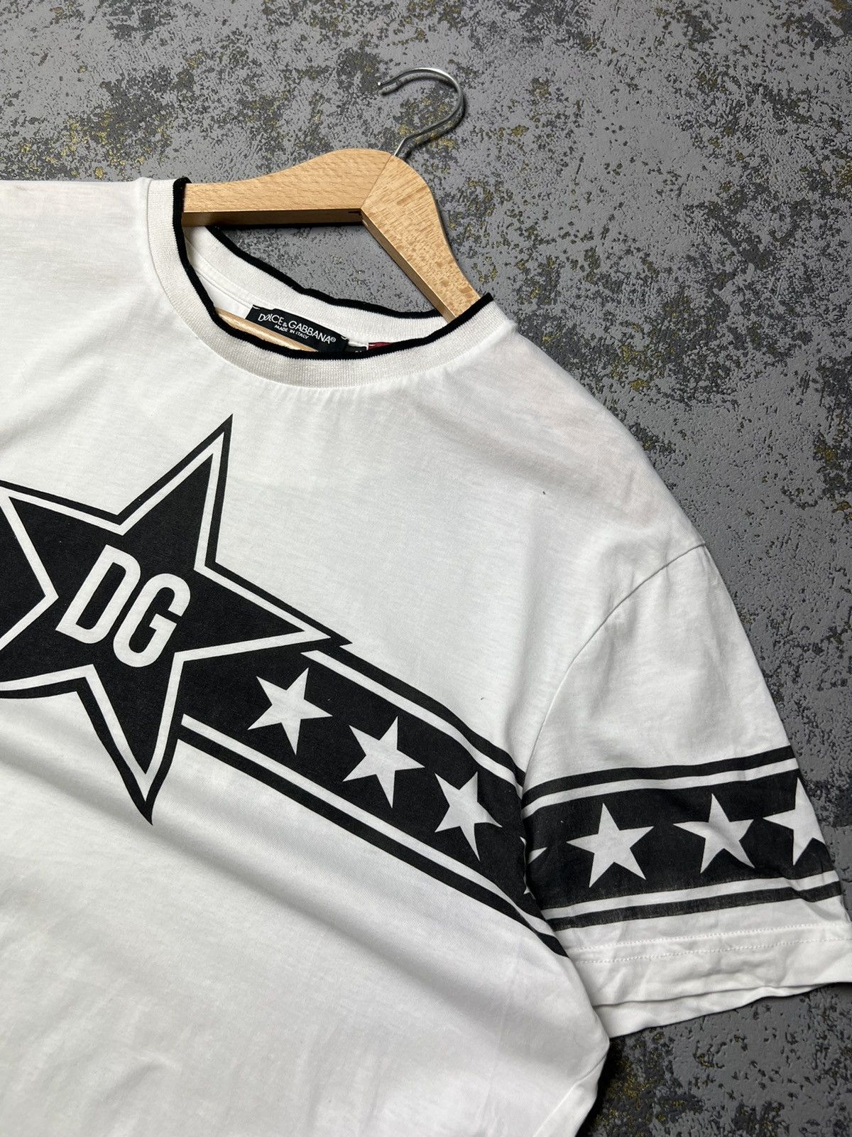 Dolce & Gabbana 😳Dolce Gabbana White DG Stars Millennials T-Shirt Size US L / EU 52-54 / 3 - 2 Thumbnail
