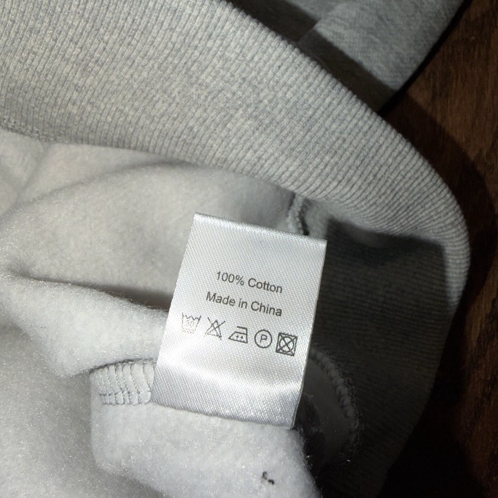 Vintage McQueen and the Violet Fog Sweatshirt Mens Medium Gray Crewneck Embroidered New Size US M / EU 48-50 / 2 - 6 Thumbnail