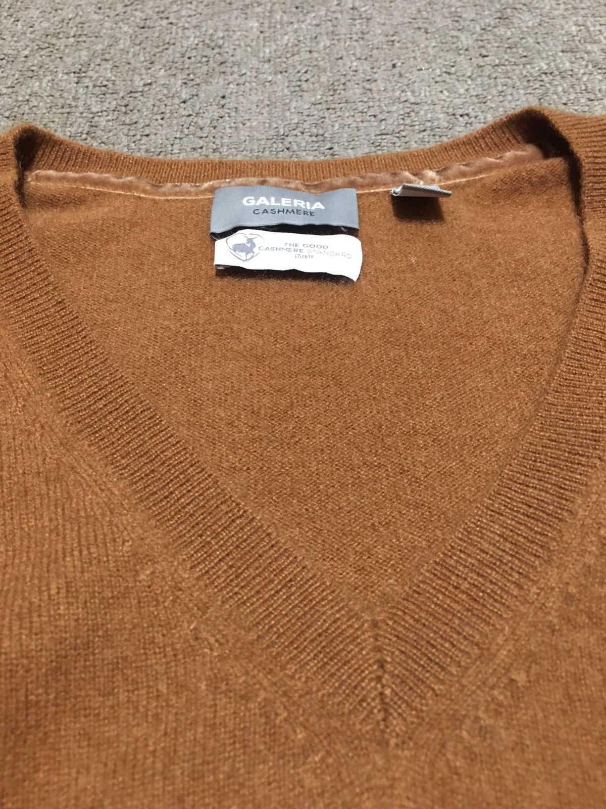 Designer GALERIA Cashmere V-neck Sweater Jumper Size EU36 / S Size S / US 4 / IT 40 - 6 Thumbnail