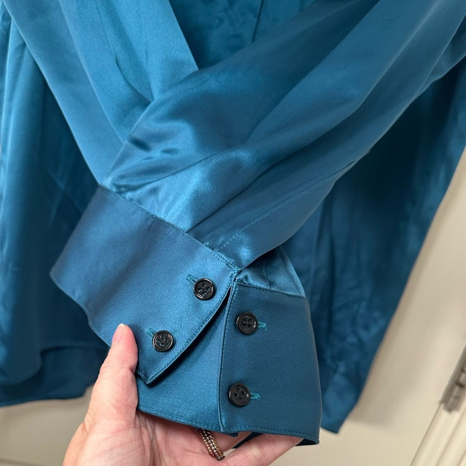 Haider Ackermann Peacock Teal Silk Charmeuse Oversized Shirt FR 34 Authentic Size XS / US 0-2 / IT 36-38 - 7 Thumbnail