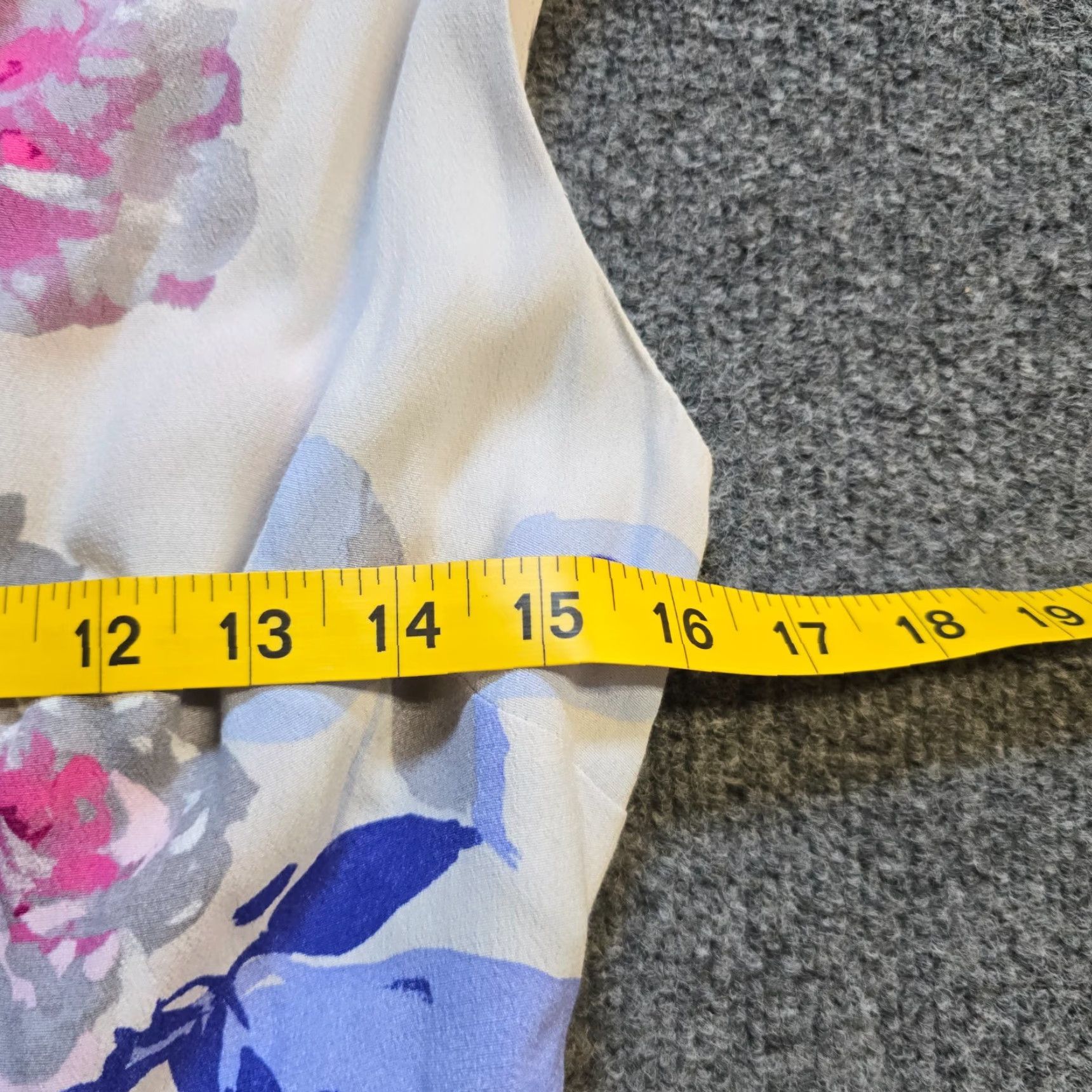 Vintage Joules Dress Womens 6 White Pink Floral Fitted Pencil Dress Knee Length Sleeveless V-Neck Lined Zip Knee Length Womens Classic 6 Regular Size M / US 6-8 / IT 42-44 - 4 Thumbnail
