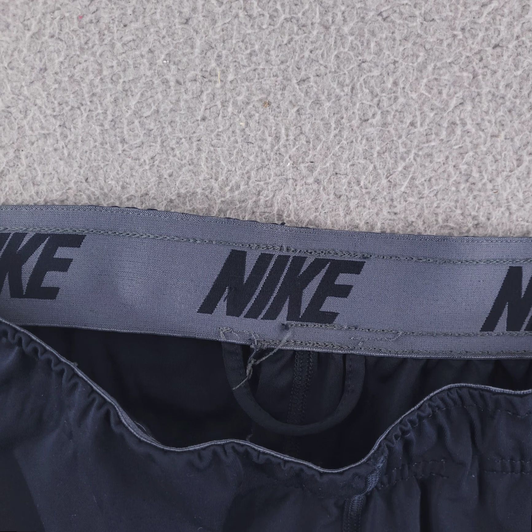 Nike Nike Shorts Mens M Black Athletic Basketball Size US 31 - 3 Thumbnail