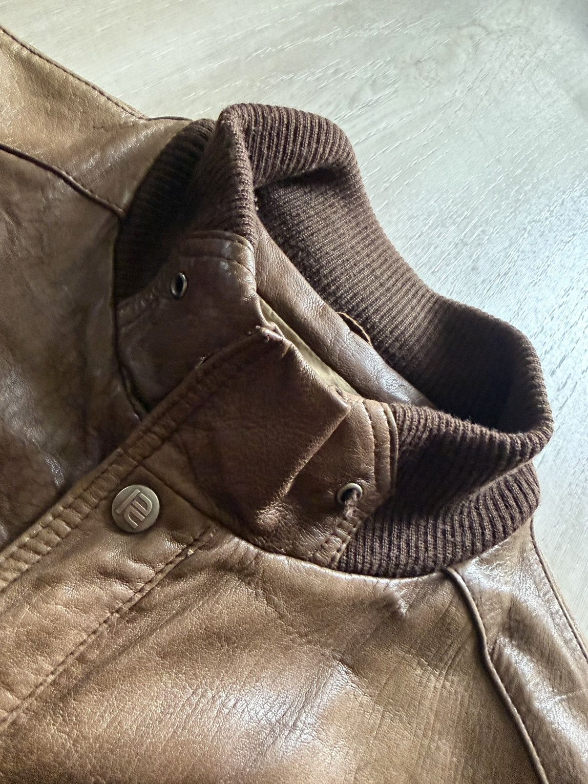 Vintage Vintage Robert Comstock Soft Leather Bomber Sz 44 *Distresse Size US L / EU 52-54 / 3 - 4 Thumbnail