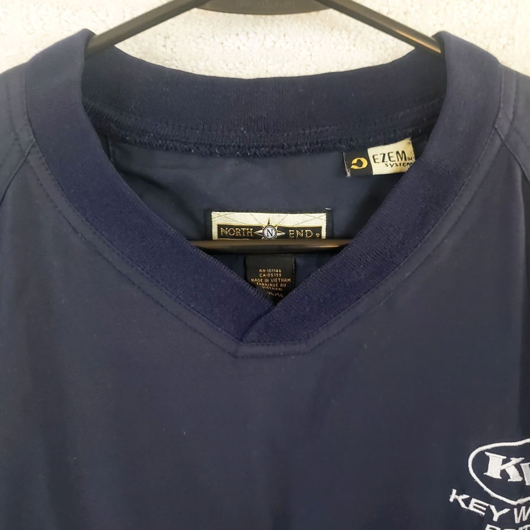 Vintage Key West Boats Men's XL Navy V-Neck Windbreaker by North End Golf Outdoor Casual Thin Softshell Pullover Size US XL / EU 56 / 4 - 5 Thumbnail