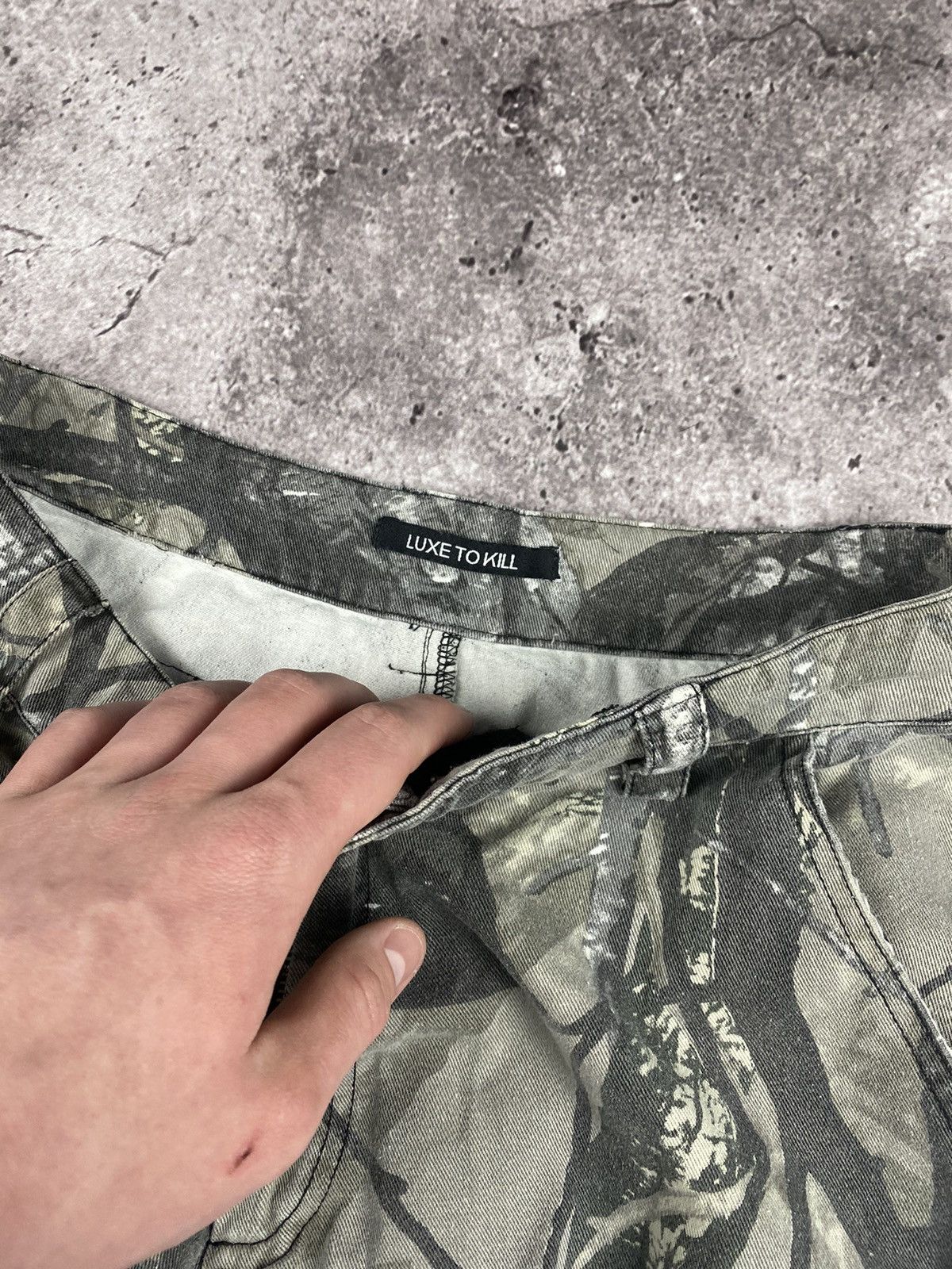 Japanese Brand × Vintage Vintage Cargo Camo Baggy Oversize Multi Pocket Pants Size US 30 / EU 46 - 7 Thumbnail