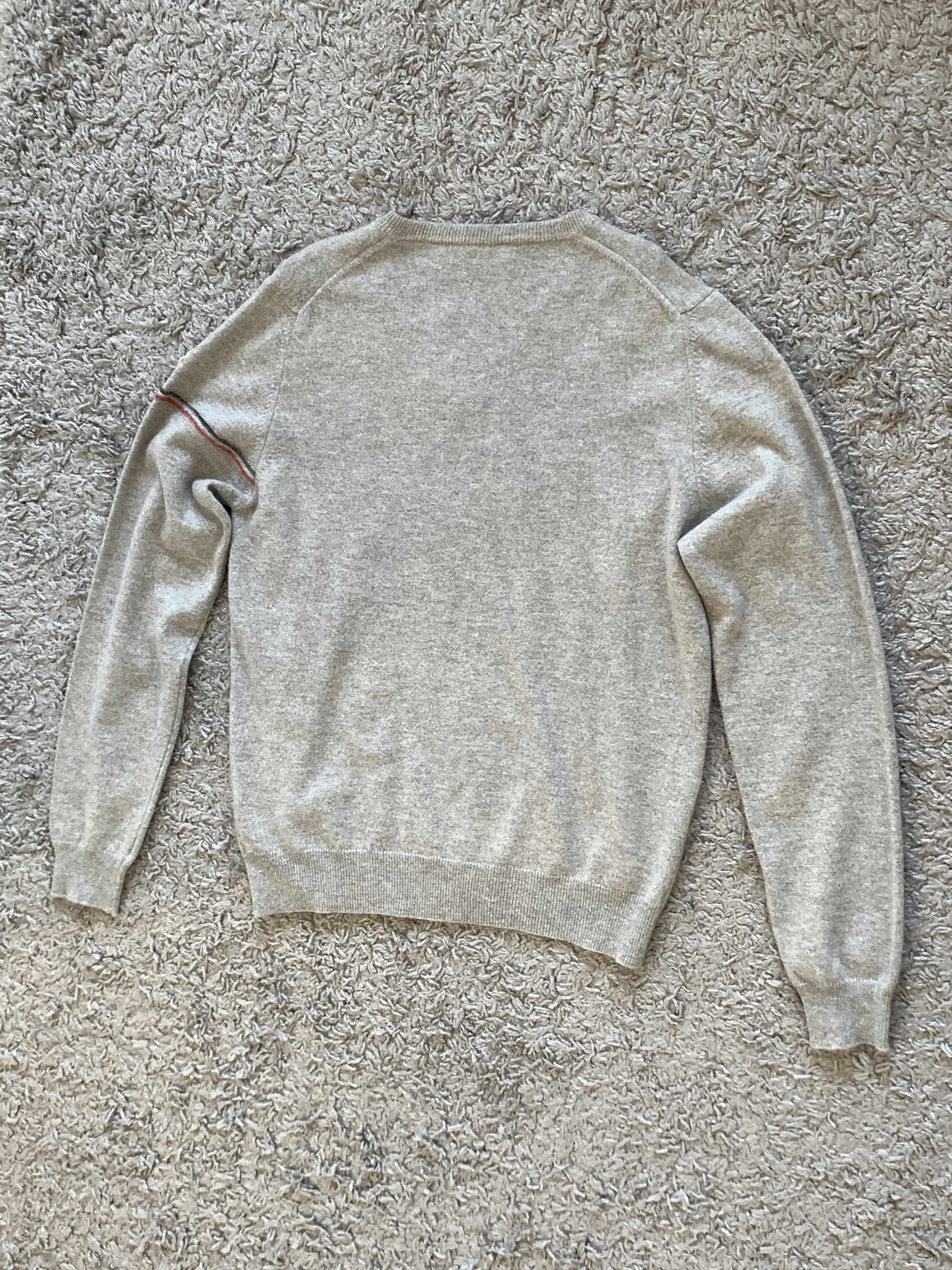 Moncler moncler v-neck grey wool sweater maglione tricot Size US L / EU 52-54 / 3 - 2 Thumbnail