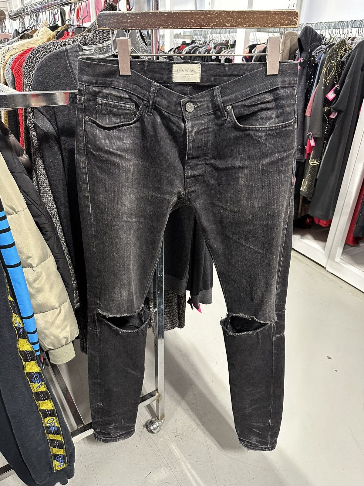 image of Fear Of God Fog Jeans in Black, Men's (Size 31)