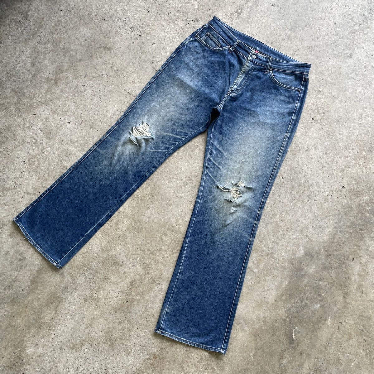 Japanese Brand Vintage Japanese Bootcut Distressed Faded Flare Jeans Pants Size US 33 - 2 Thumbnail