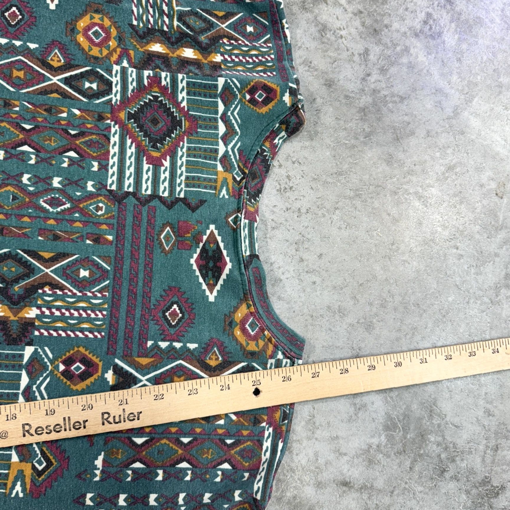Vintage Vintage Aztec Shirt Adult L Green Geometric Southwestern 90s Crew Neck Short Sleeve Mens Shirts Size US L / EU 52-54 / 3 - 8 Thumbnail