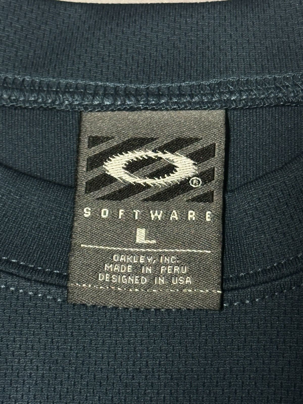 Oakley Oakley Software rare 00s mint conditions size L Size US L / EU 52-54 / 3 - 2 Thumbnail