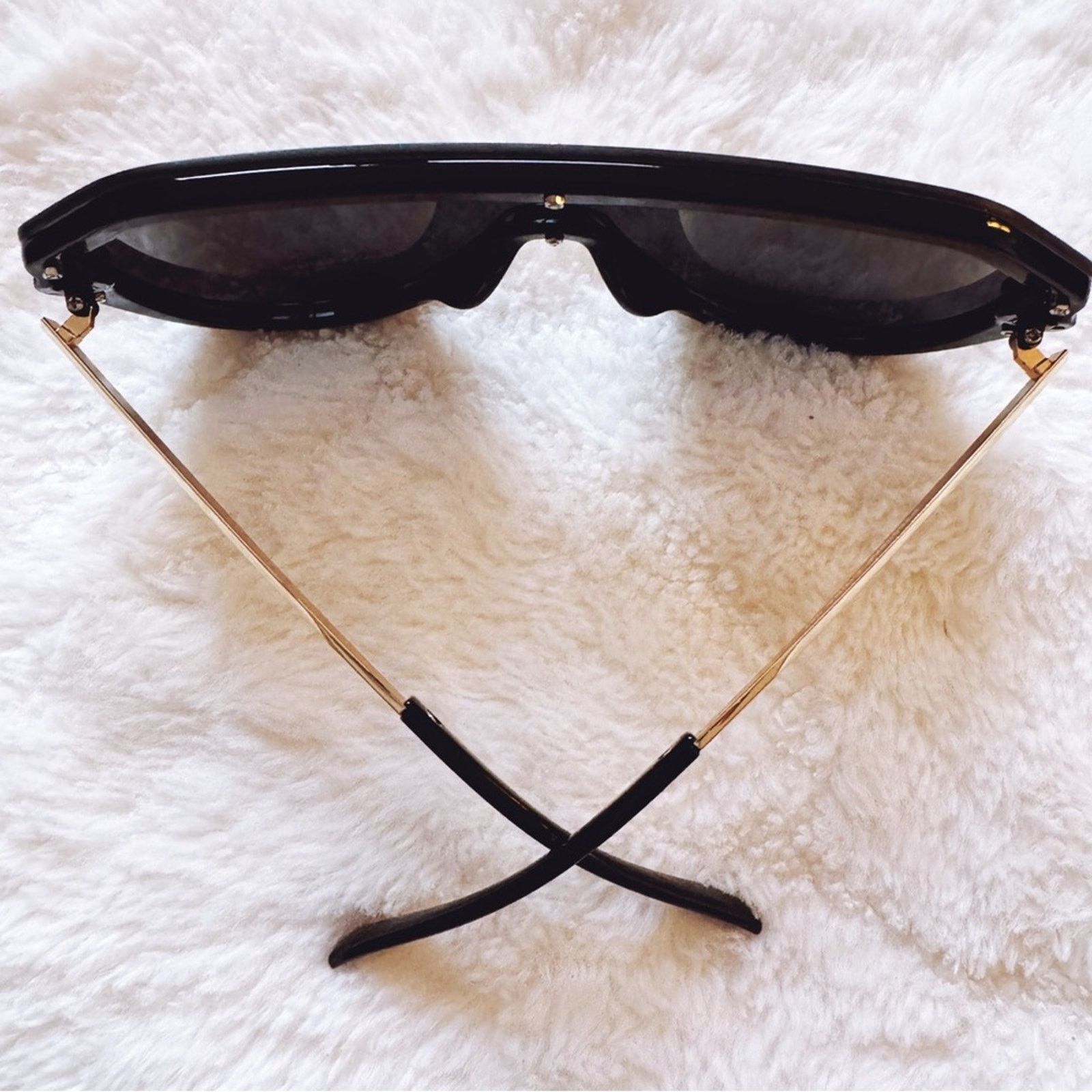 Other Clarissa Black Oversized Sunglasses Size ONE SIZE - 14 Thumbnail