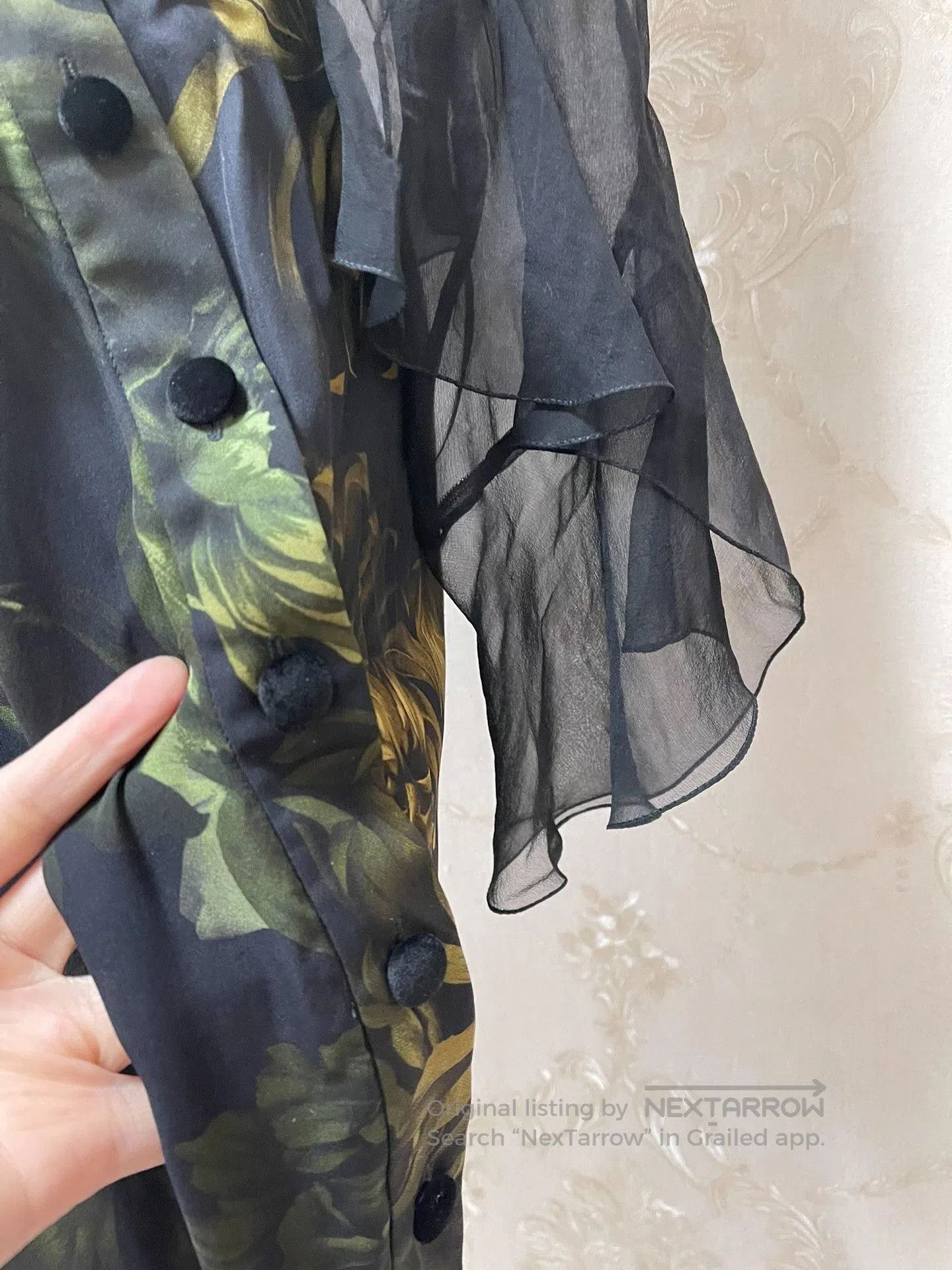 Gucci Gucci Runway Dark Floral Sheer Dress. Size M / US 6-8 / IT 42-44 - 8 Thumbnail
