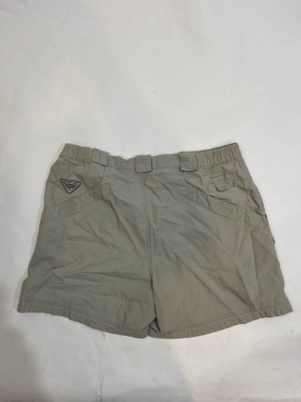 Columbia Columbia PFG Shorts Mens XL Cream Cargo Fishing Gear Outdoor Size US 42 / EU 58 - 2 Thumbnail
