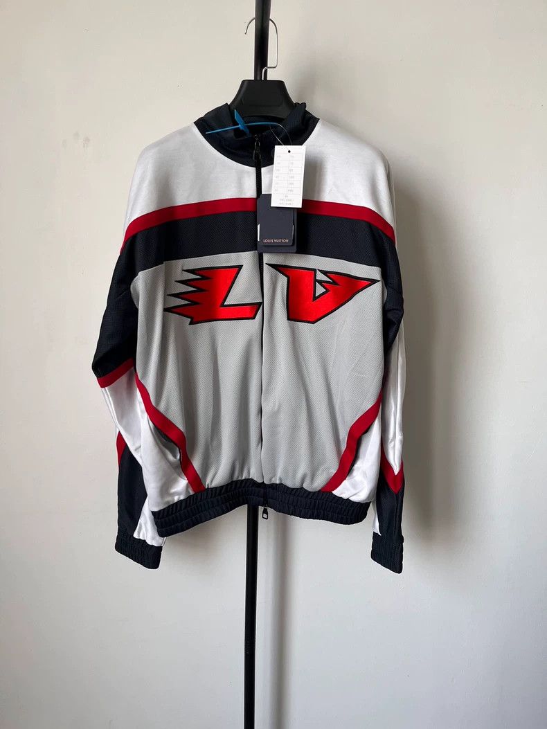 Louis Vuitton Louis Vuitton Monogrammed hockey blazer jacket Size US S / EU 44-46 / 1 - 1 Thumbnail