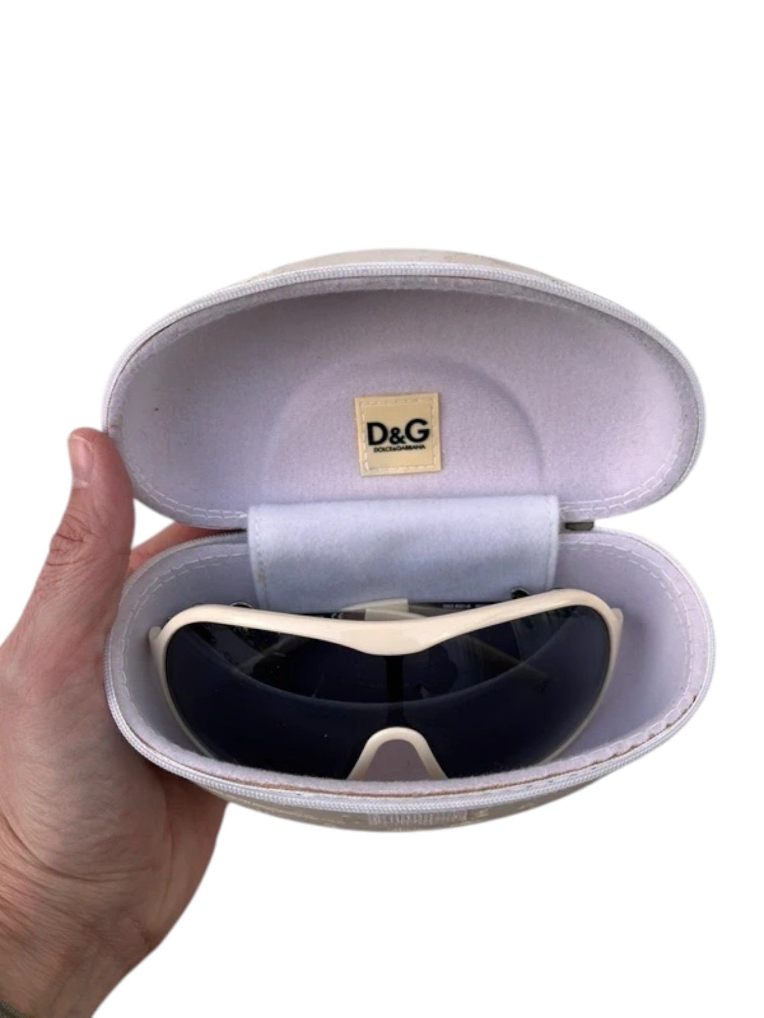 Dolce & Gabbana D&G 8021 Shield Wrap Sunglasses in Ivory, c. 2000s Size ONE SIZE - 6 Thumbnail