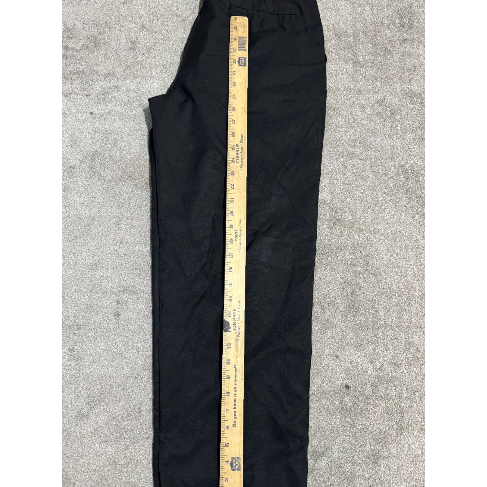 Izod VINTAGE IZOD Chino Pants Shirt Men’s 34x30 Black Solid Cotton No-Iron Cuffed Pleated 5-Pocket EUC Mens Size US 34 / EU 50 - 6 Thumbnail