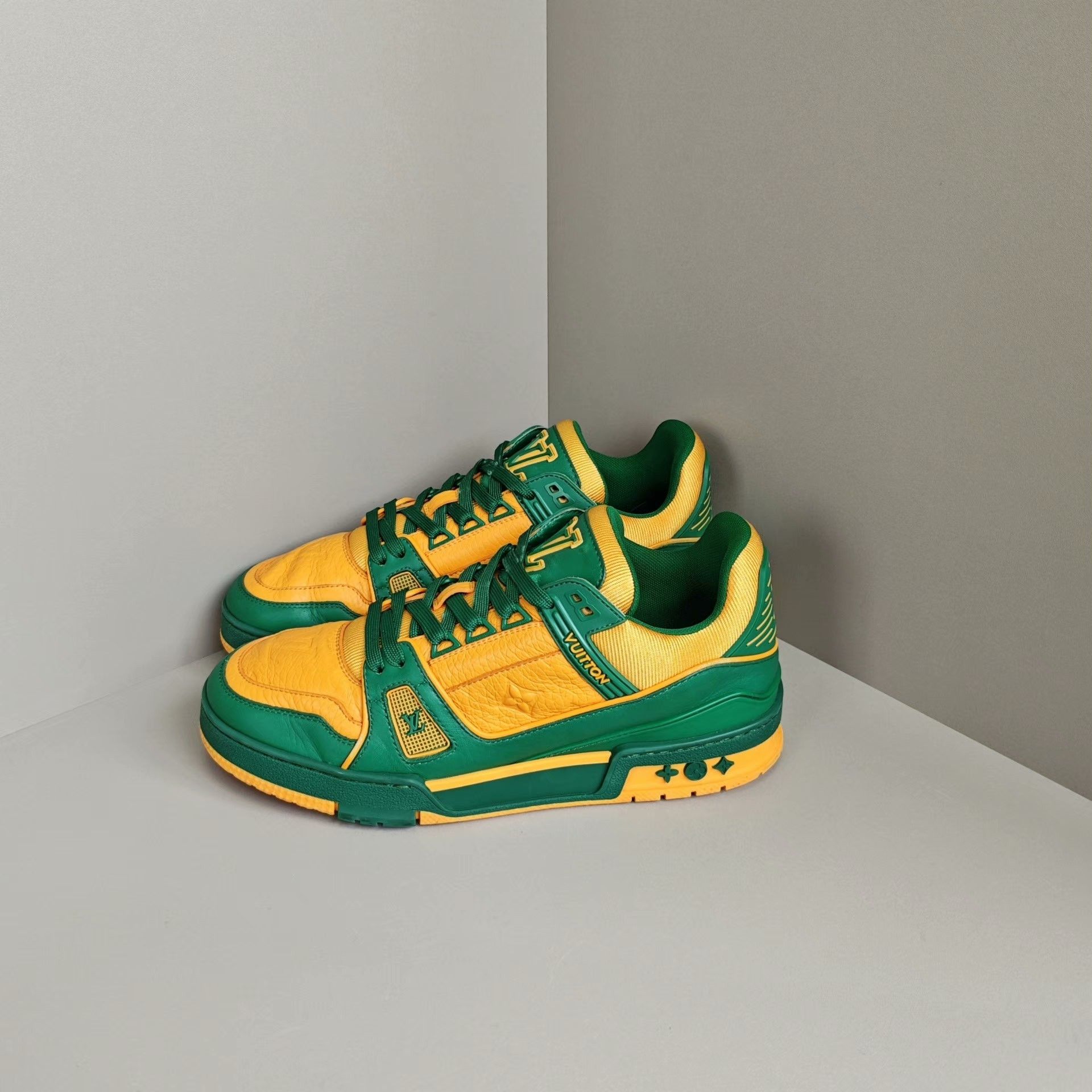 Louis Vuitton Louis Vuitton Training Yellow Lowtop Sneakers 7 Men Size US 7 / EU 40 - 1 Thumbnail