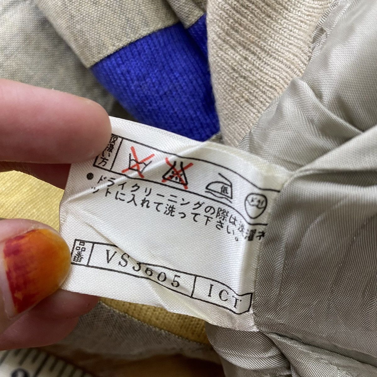 Roberta di Camerino ROBERTA di CAMERINO Embroidered Logo Button Up Collar Coat Size US M / EU 48-50 / 2 - 5 Thumbnail
