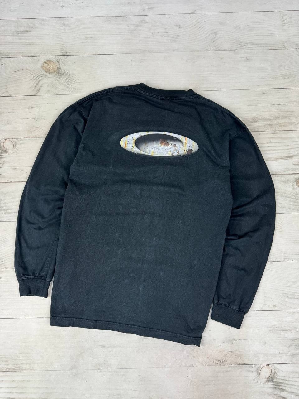 Men's Oakley Long Sleeve T Shirts | Grailed