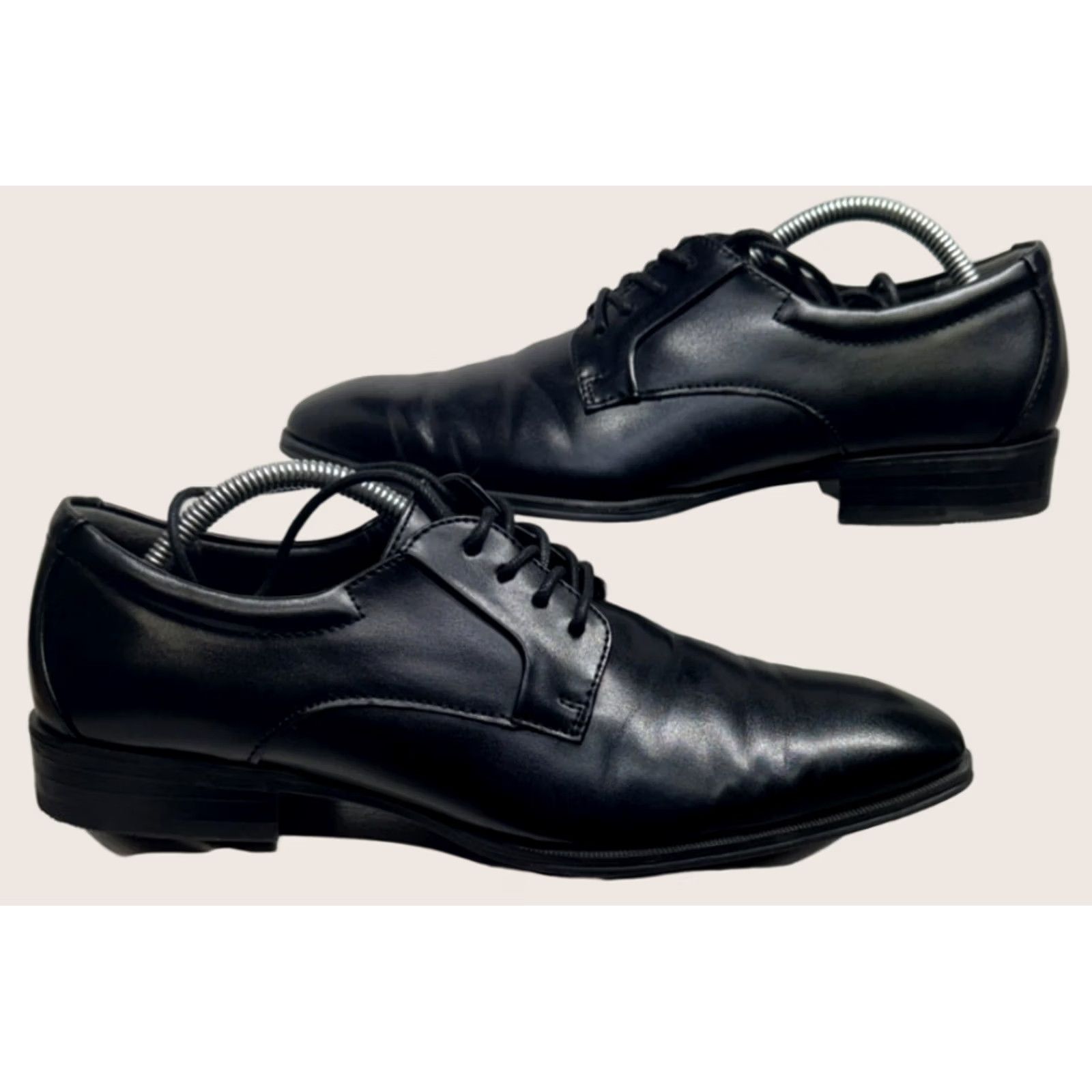 alfani mens dress shoes black Alfani Oxford 7.5M Faux Leather Andrew Round Toe 35877 Halsey High Low Drape collection: relaxed suiting Round Toe Color:Black Peacock alfani dress shoes