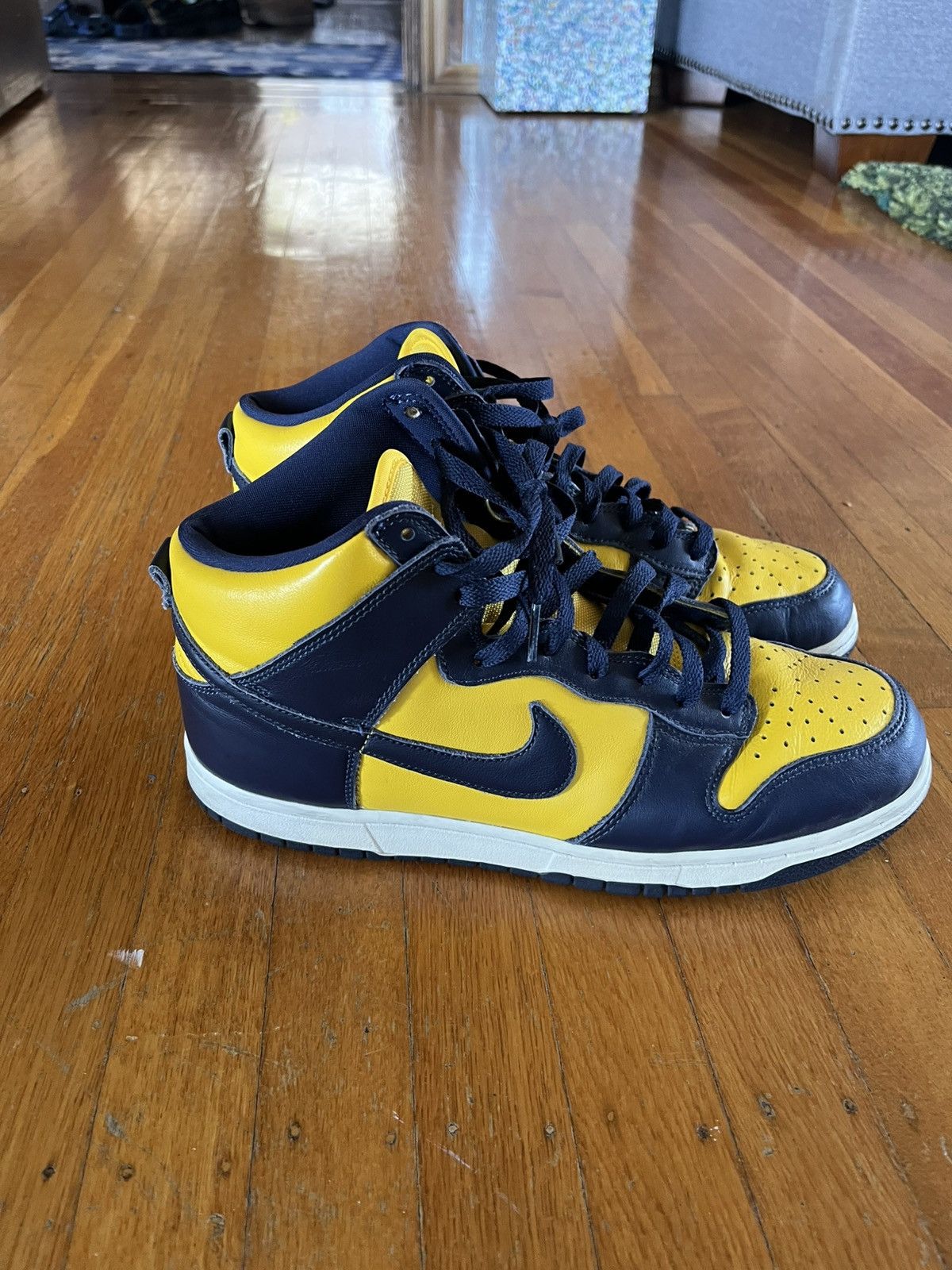 Nike Michigan Dunk High 2020 Size US 10.5 / EU 43-44 - 4 Thumbnail