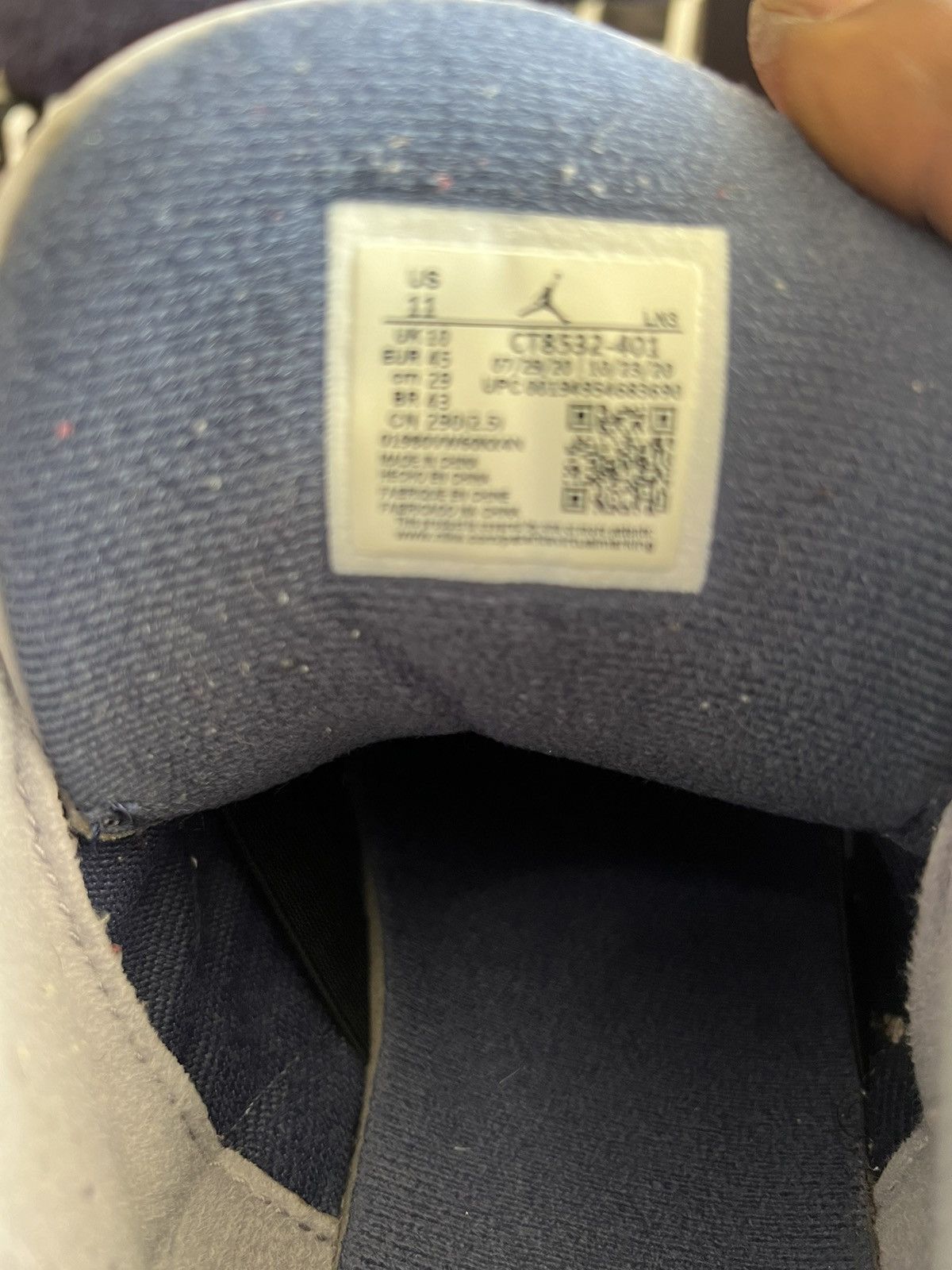 Jordan Brand Navy blue retro 3 Size US 11 / EU 44 - 6 Thumbnail