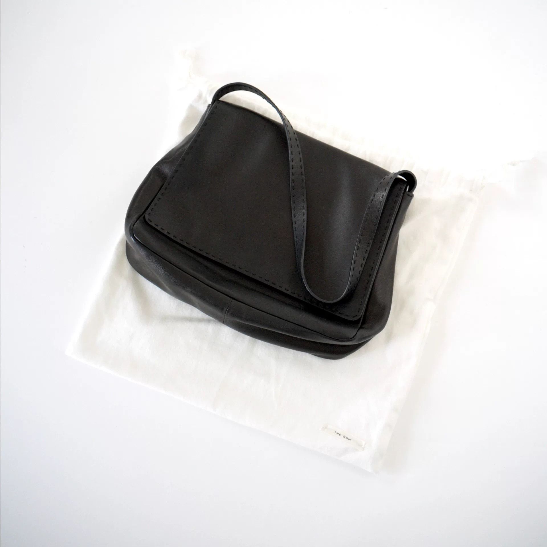 The Row The Row Nuance Leather Shoulder Bag Size ONE SIZE - 1 Thumbnail