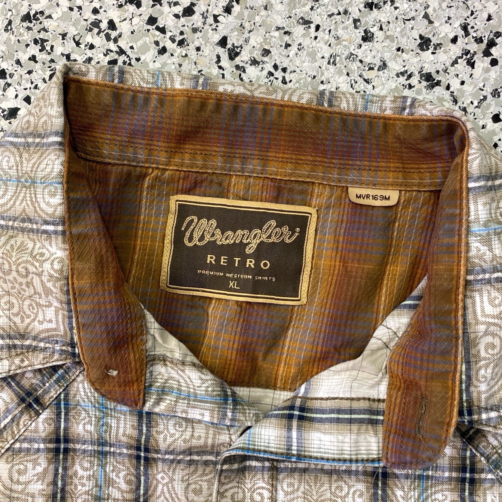 Wrangler VINTAGE Wrangler Wrancher Sawtooth Western Pearl Snap Long Sleeve Brown Shirt XL Mens Size US XL / EU 56 / 4 - 2 Thumbnail