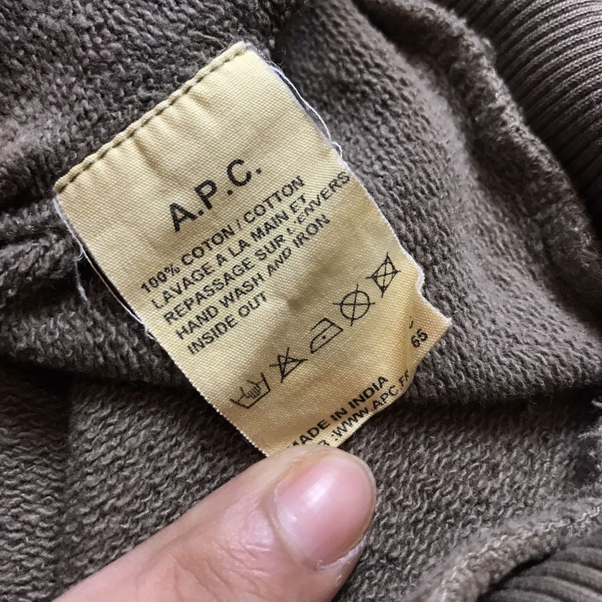 A.P.C. APC house of waris Distressed hoodie Size US L / EU 52-54 / 3 - 4 Thumbnail