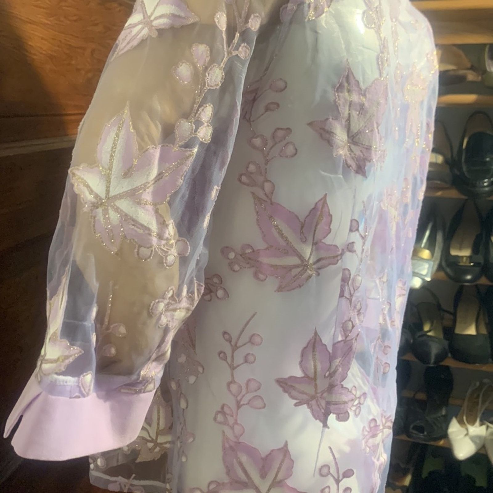 Vintage Y2K 90’s lilac sheer blouse with embroidered golden leaves Size M / US 6-8 / IT 42-44 - 5 Thumbnail