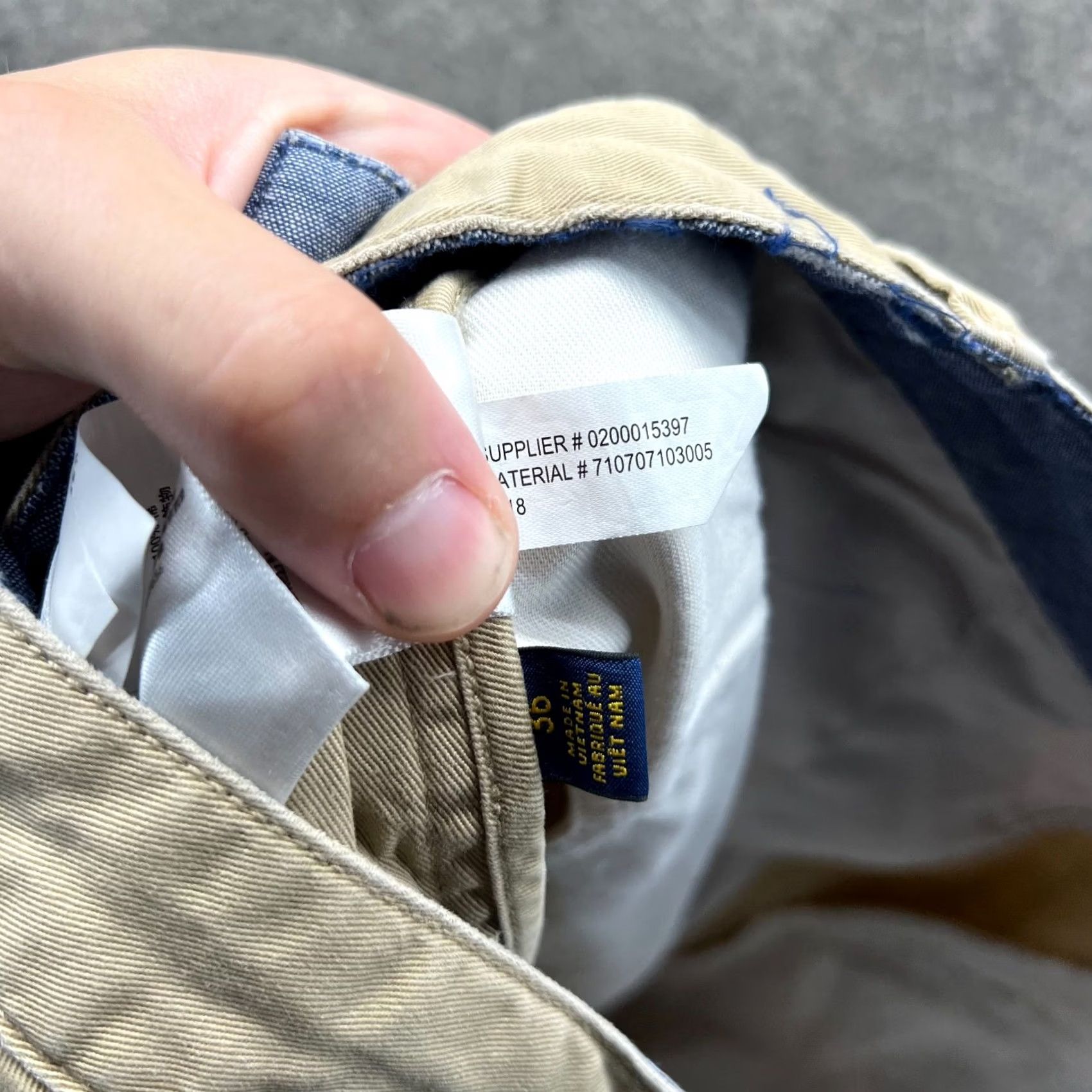 Polo Ralph Lauren Polo Ralph Lauren Shorts Men 36 Khaki Chino Flat Front Relaxed Cotton Tan Vintage No Size US M / EU 48-50 / 2 - 3 Thumbnail