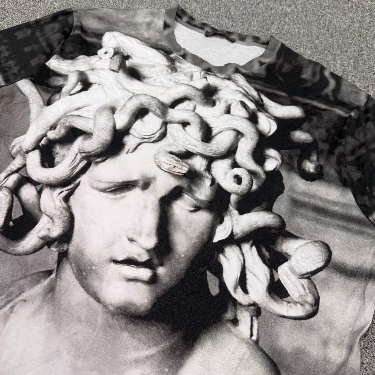 Versace Versace Medusa Head Print Short Sleeve T-Shirt 3XL 99 New Size 3XL / US 20-22 - 3 Thumbnail