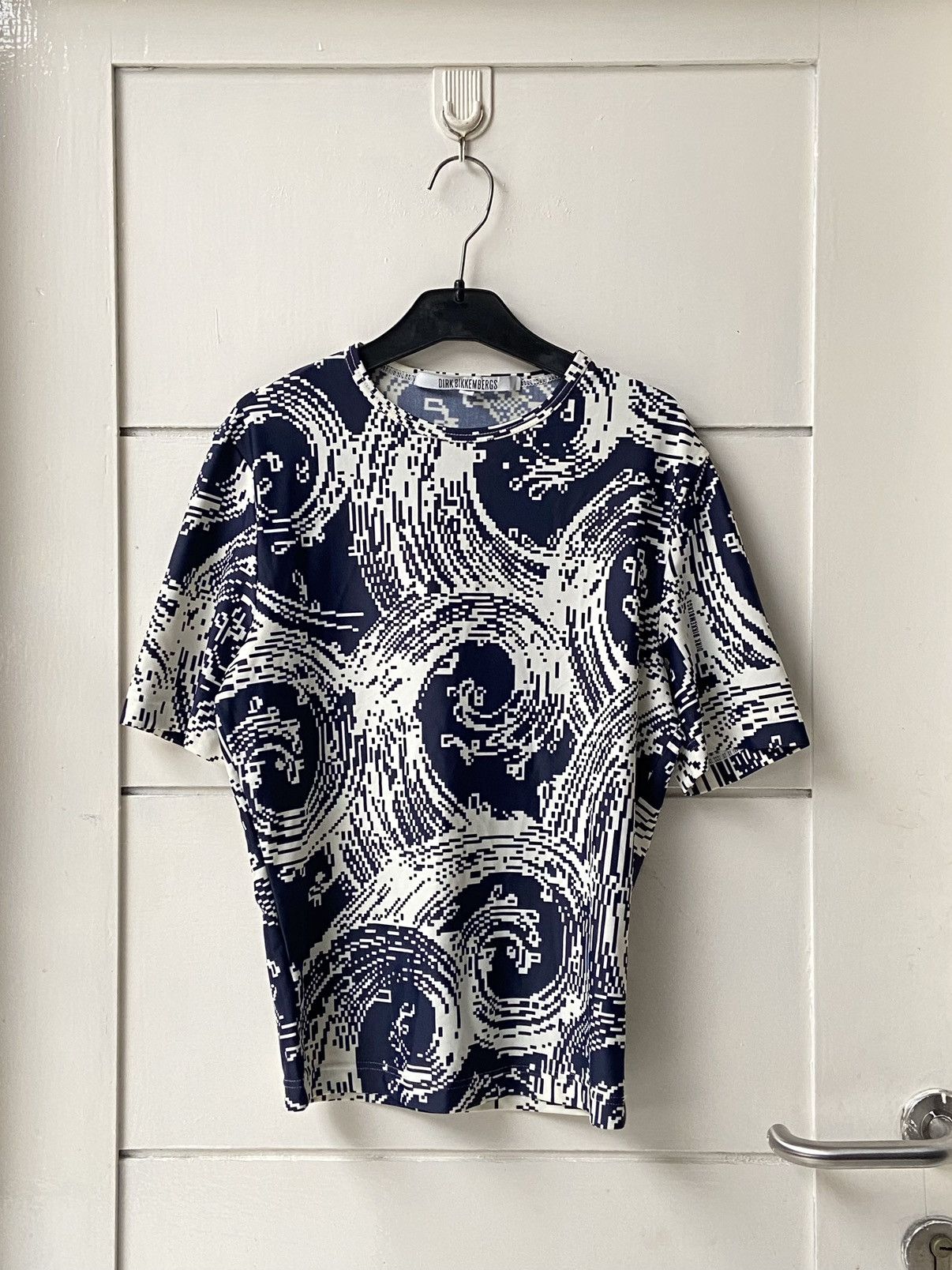Dirk Bikkembergs DIRK BIKKEMBERGS Motive T-shirt Size US XS / EU 42 / 0 - 1 Thumbnail