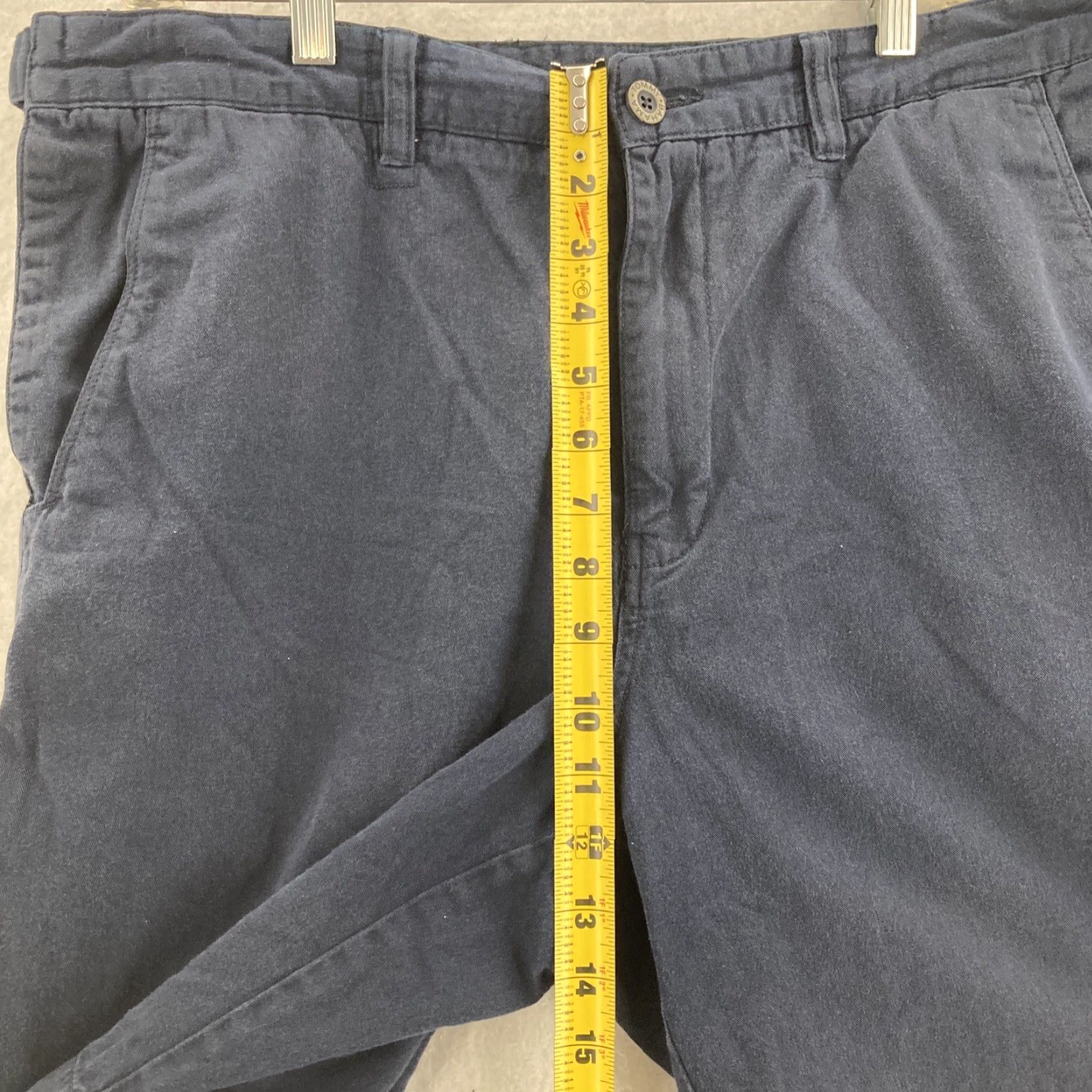 Tommy Bahama Tommy Bahama Shorts Mens 36 Chino Rayon Blend White Cotton Blend Flat Front Regular Rise 10-12in Inseam 9in Casual Outdoor" Size US 36 / EU 52 - 4 Thumbnail